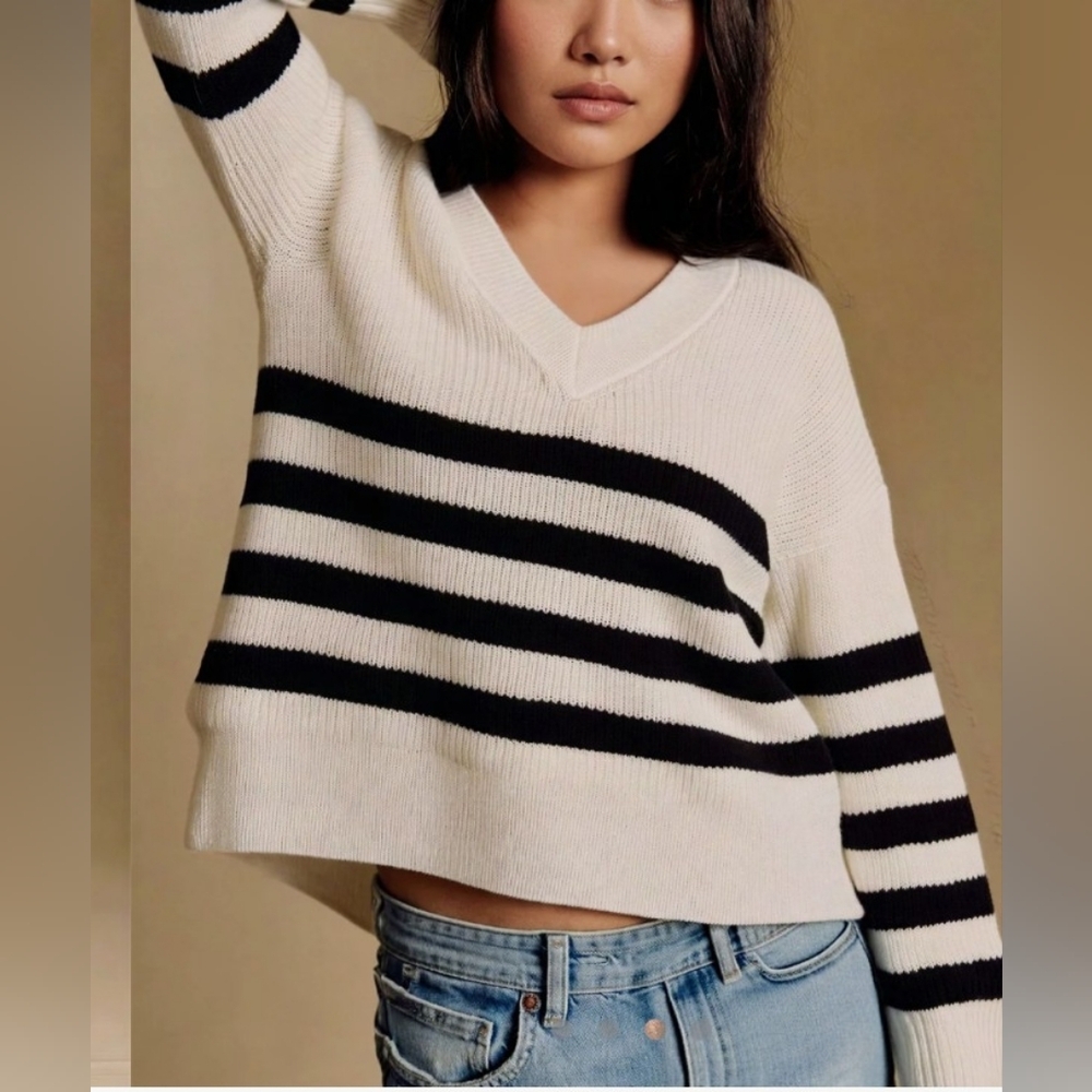 Lumiere V-Neck Striped Sweater